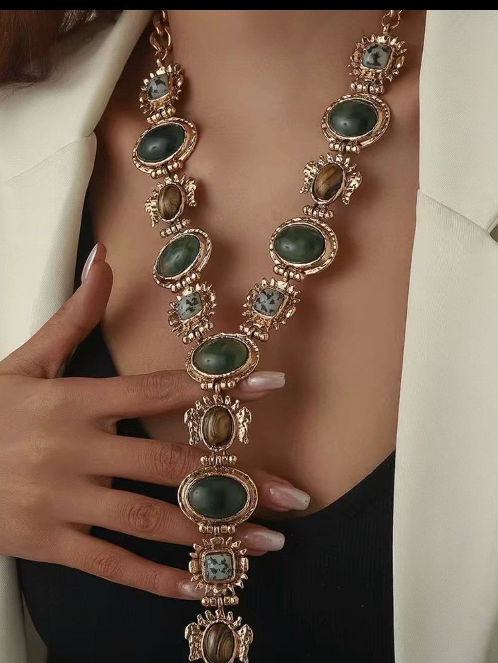 Elegant Gold-Tone Necklace with Green Stone Accents